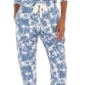 NWOT! Onzie Divine Pant in Pewter Water Dye